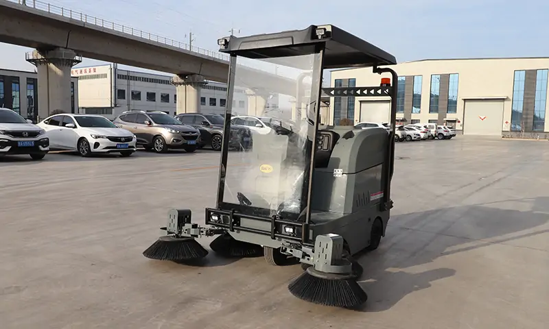 純電動清掃車助力城市環(huán)境衛(wèi)生建設